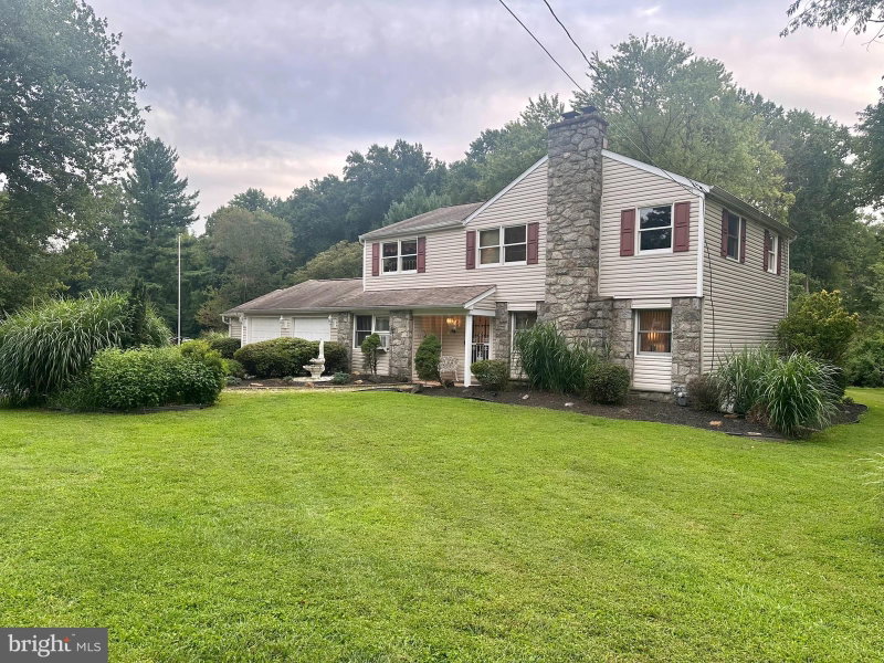 34 MARLBOROUGH LANE