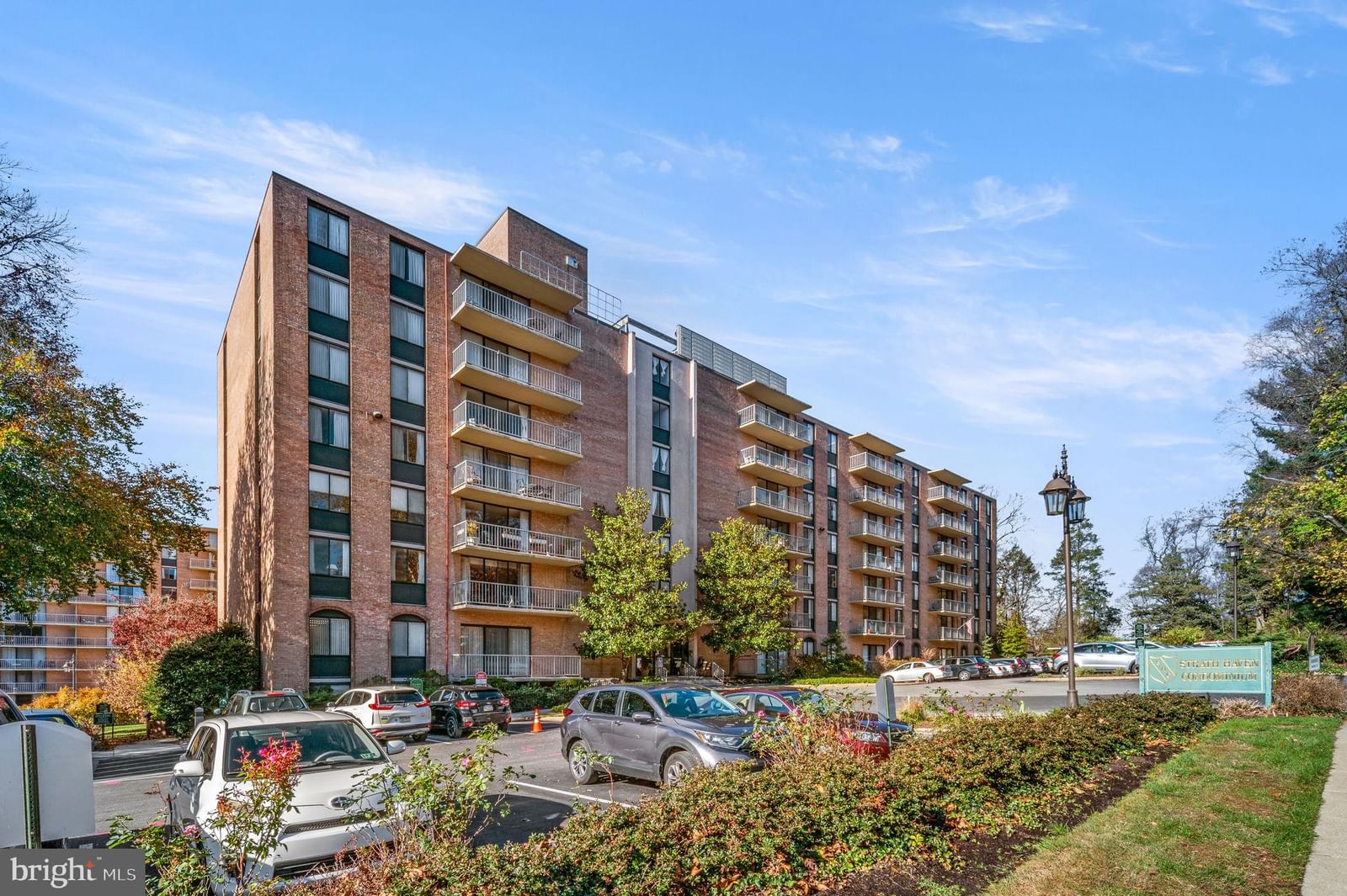 801 YALE AVENUE #912 photograph