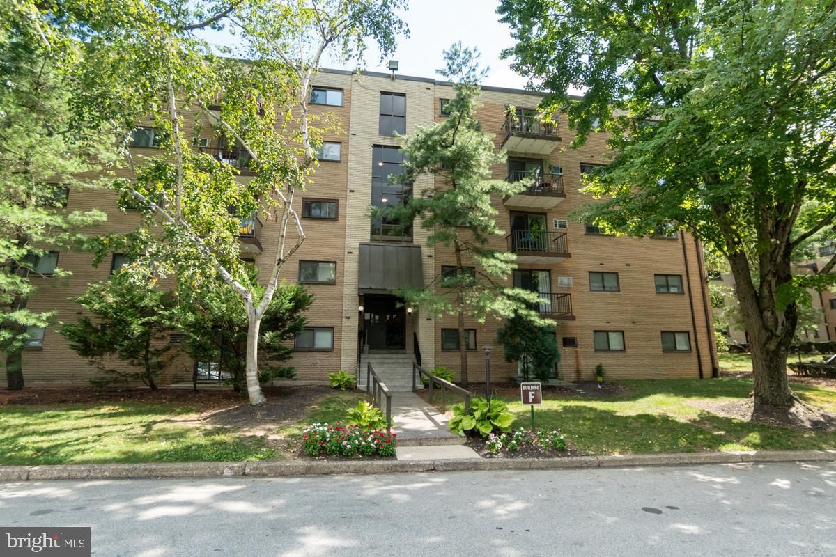 400 GLENDALE ROAD F30 in Havertown, PA
