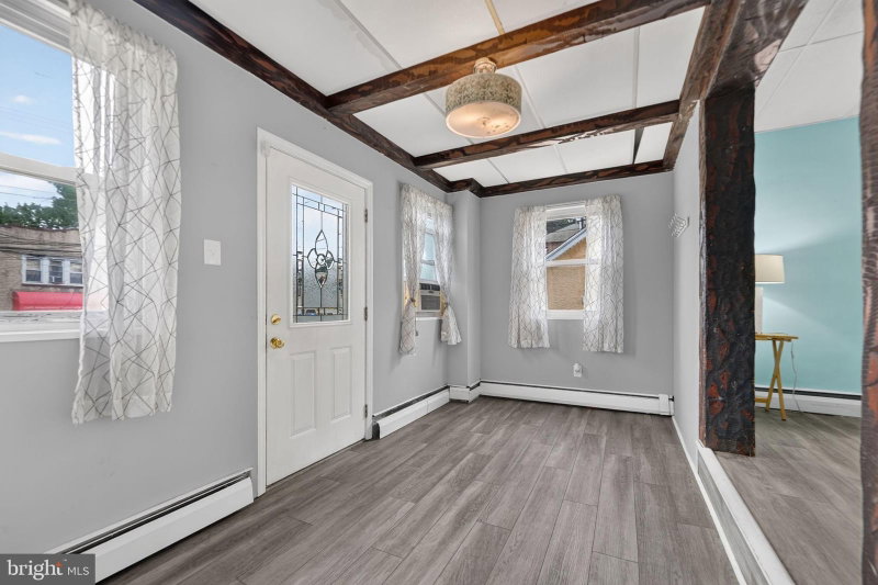 4104 GARRETT ROAD
