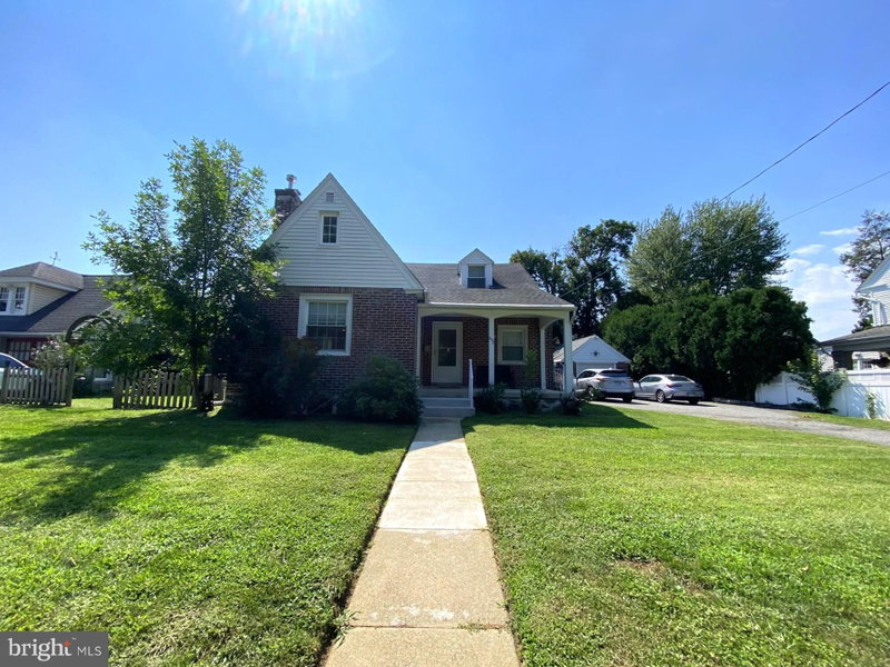602 SHADELAND AVENUE