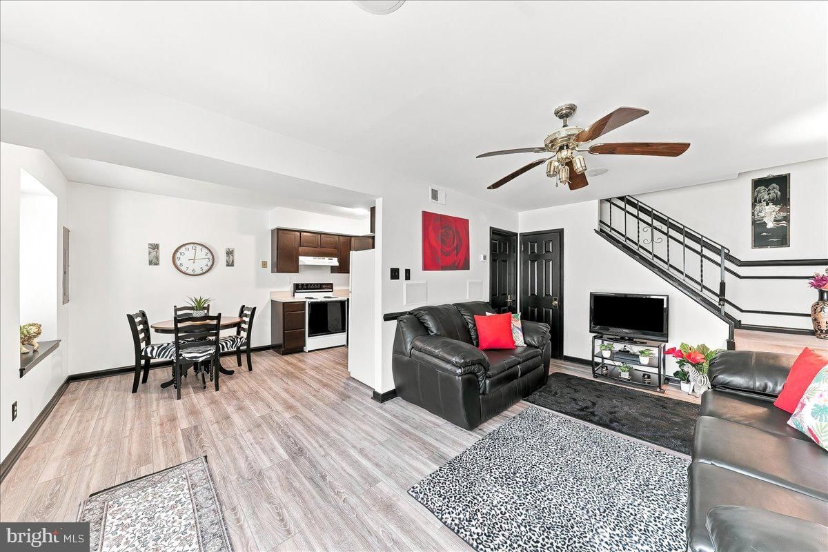 5200 HILLTOP DRIVE #J11 photograph