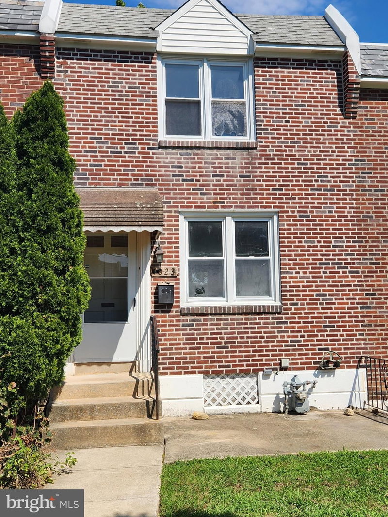 1023 MINDEN LANE