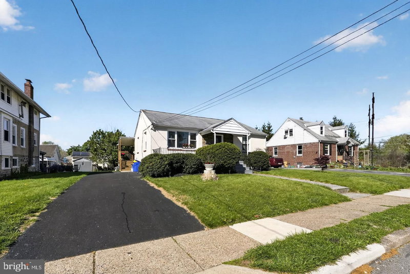 110 MCCORMICK AVENUE