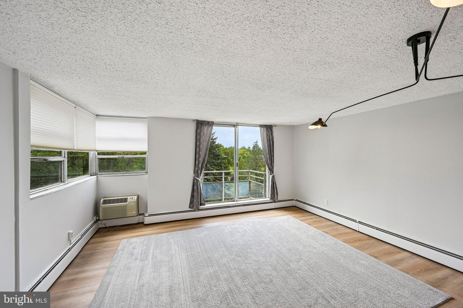 1030 E LANCASTER AVENUE #314 photograph