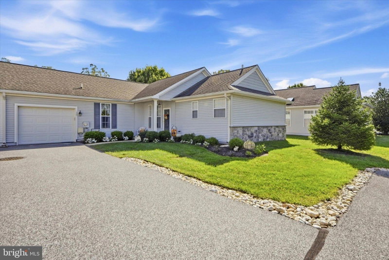 150 FOXCHASE LANE