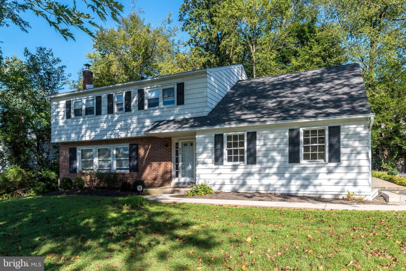 614 BROOKHAVEN ROAD