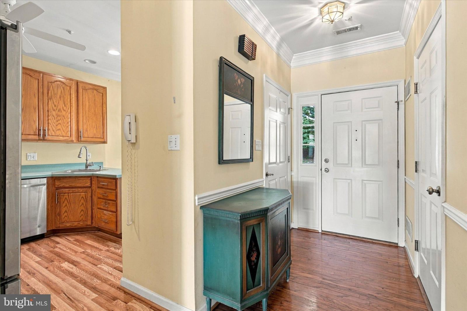 1467 COUNTRY DRIVE photograph