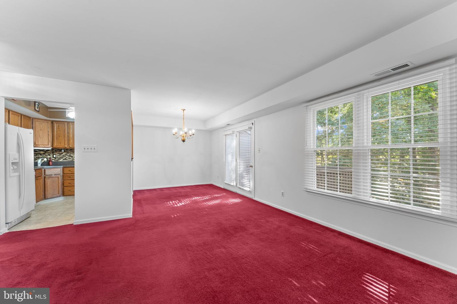 1802 N GLEN DRIVE #1802 photograph