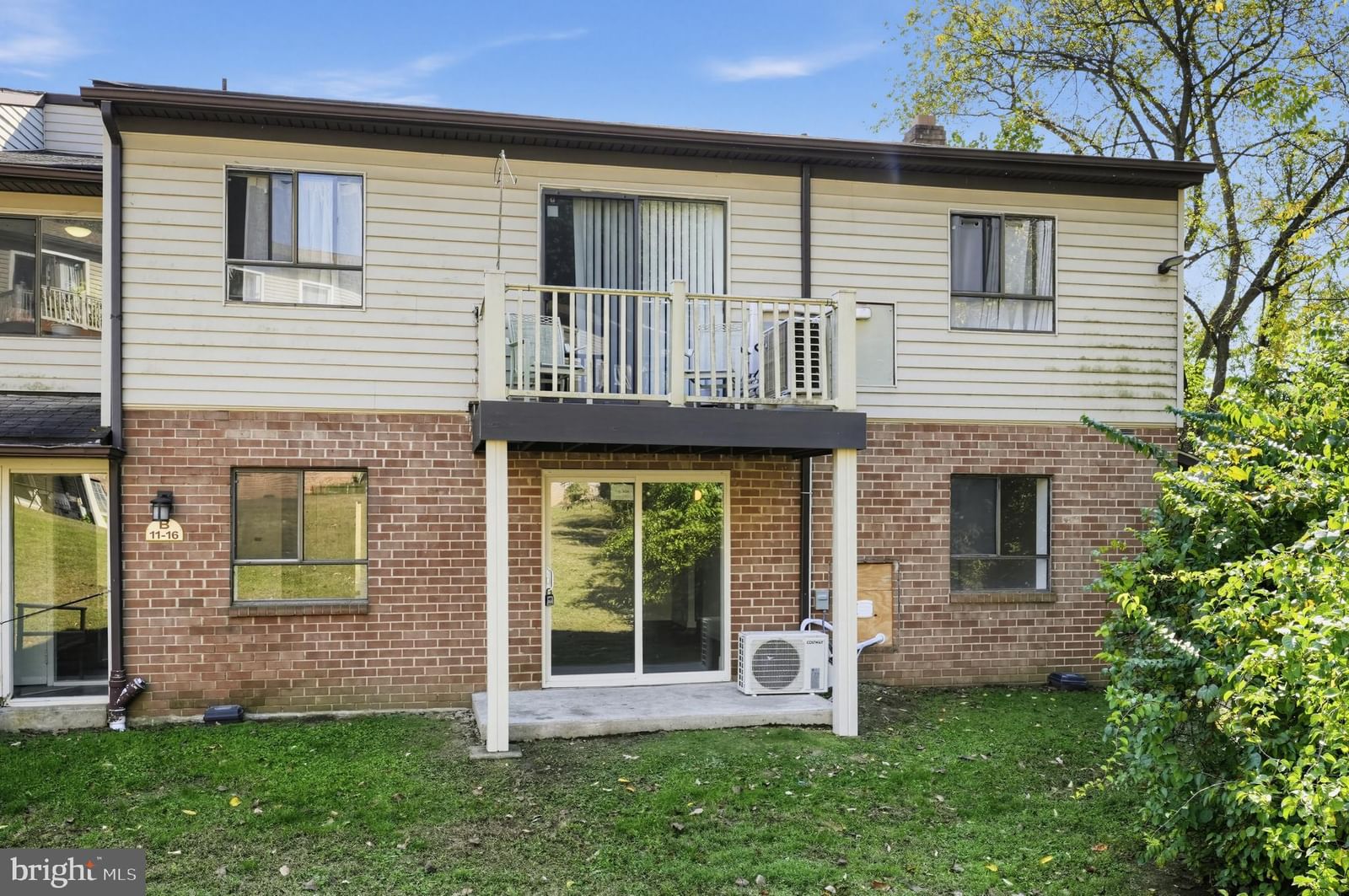 280 BRIDGEWATER ROAD #B-14 photograph