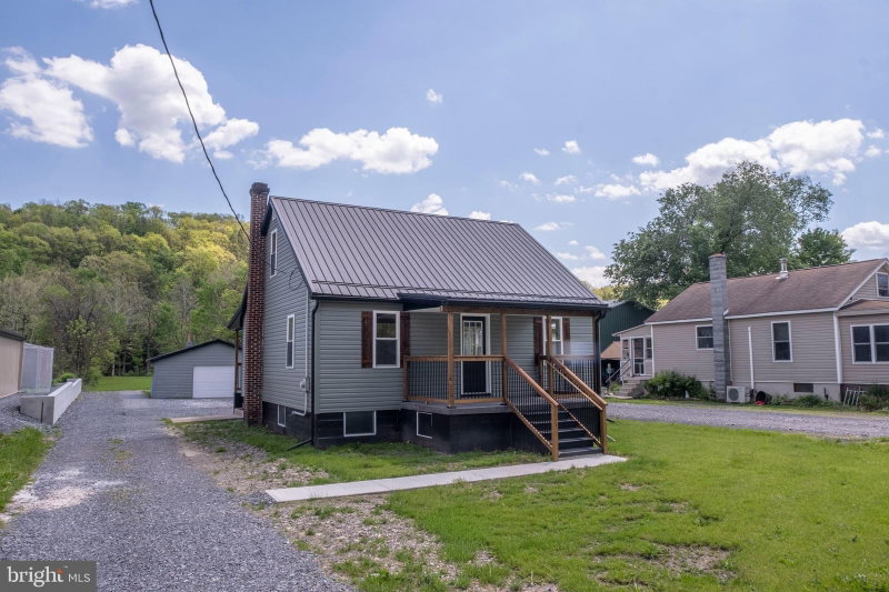 10475 FAIRGROUNDS ROAD