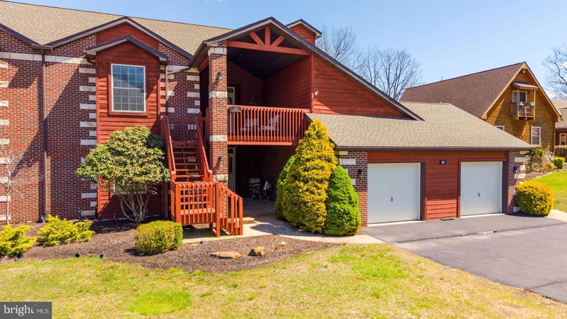 40 SUGARLOAF LANE Unit 1603