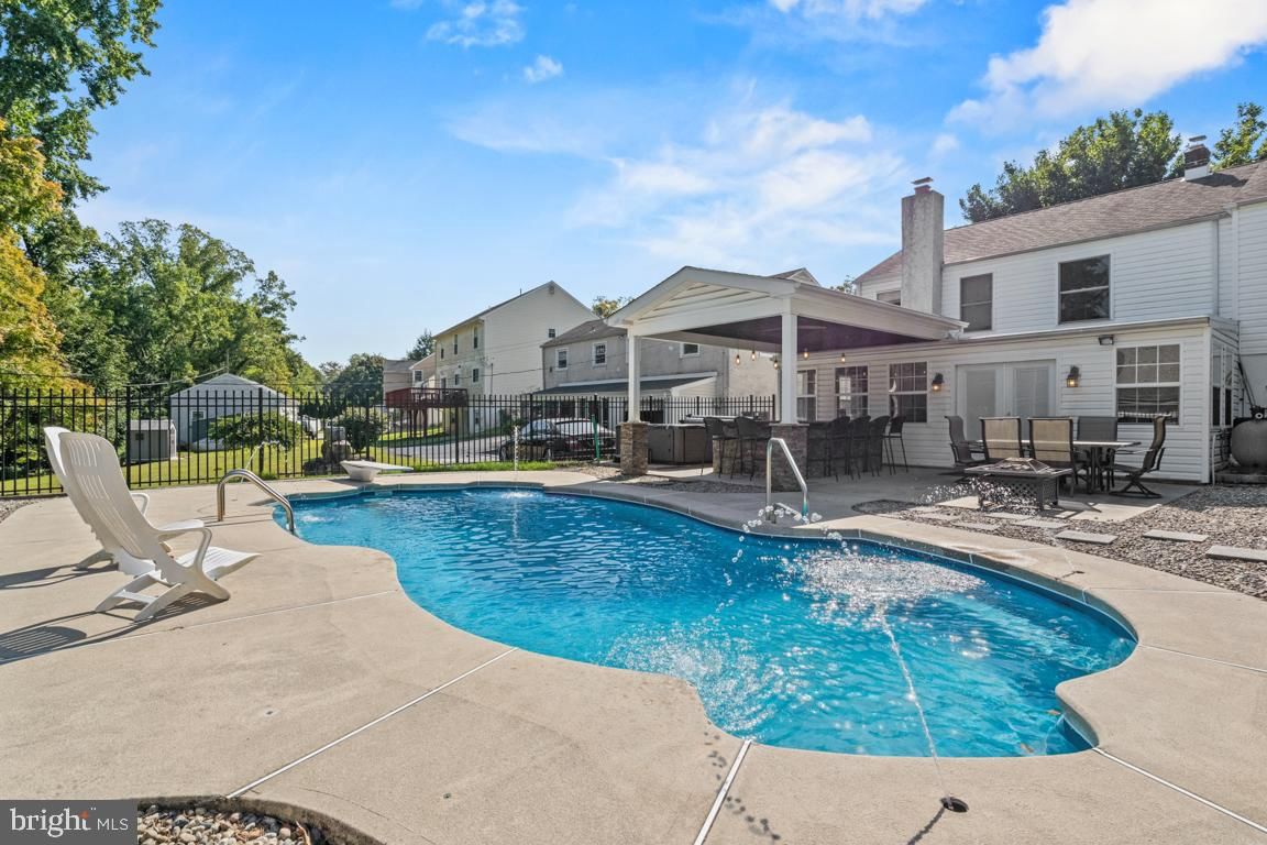 416 STUART LN, AMBLER 19002, PA