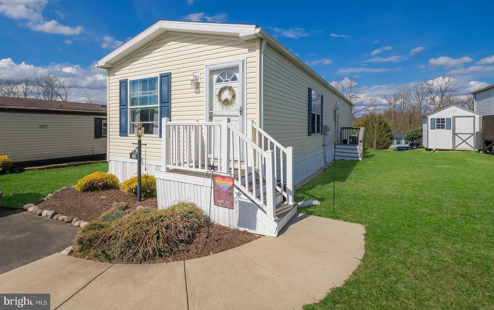 154 HILLSIDE CT Ct, NORTH WALES 19454, PA