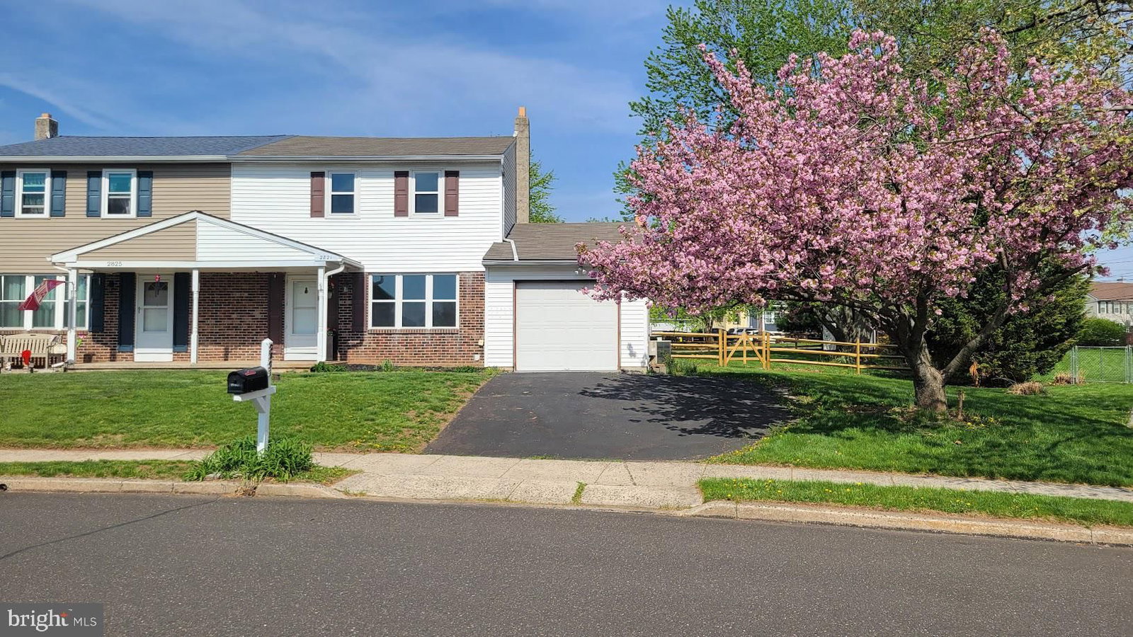 2821 N FORD DR, HATFIELD 19440, PA