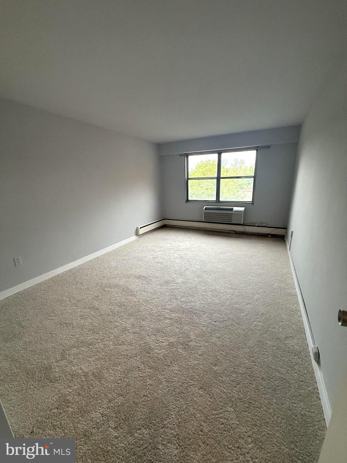 7900 OLD YORK ROAD #804-A photograph