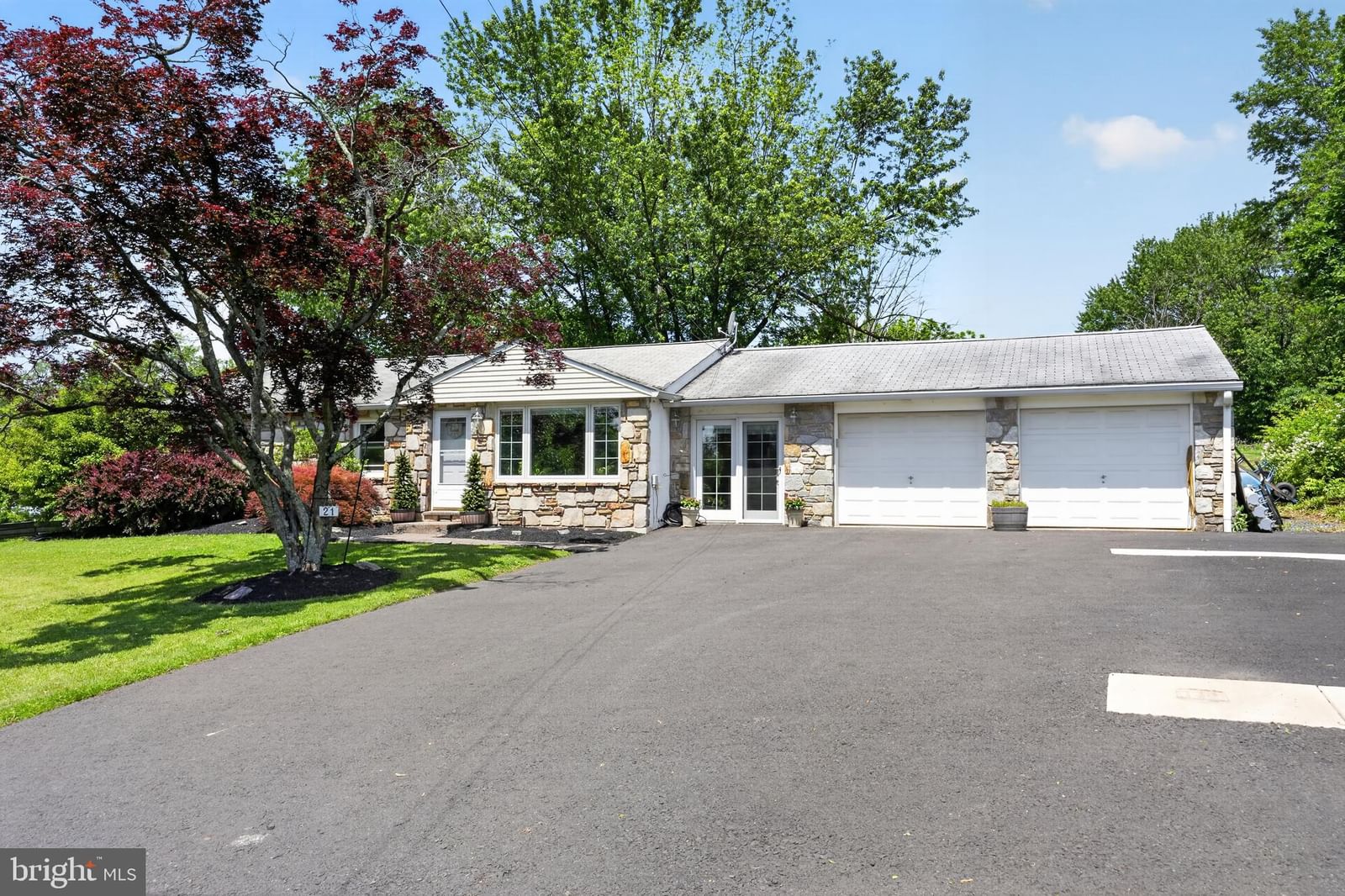 21 E TOWNSHIP LINE RD, SOUDERTON 18964, PA