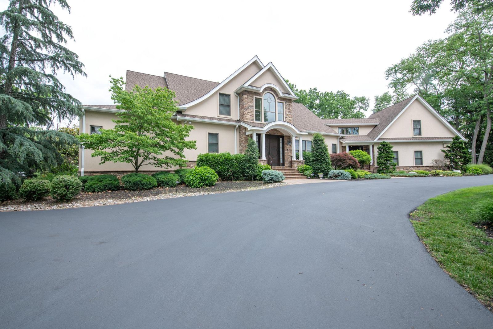 711 MOREDON RD, JENKINTOWN 19046, PA