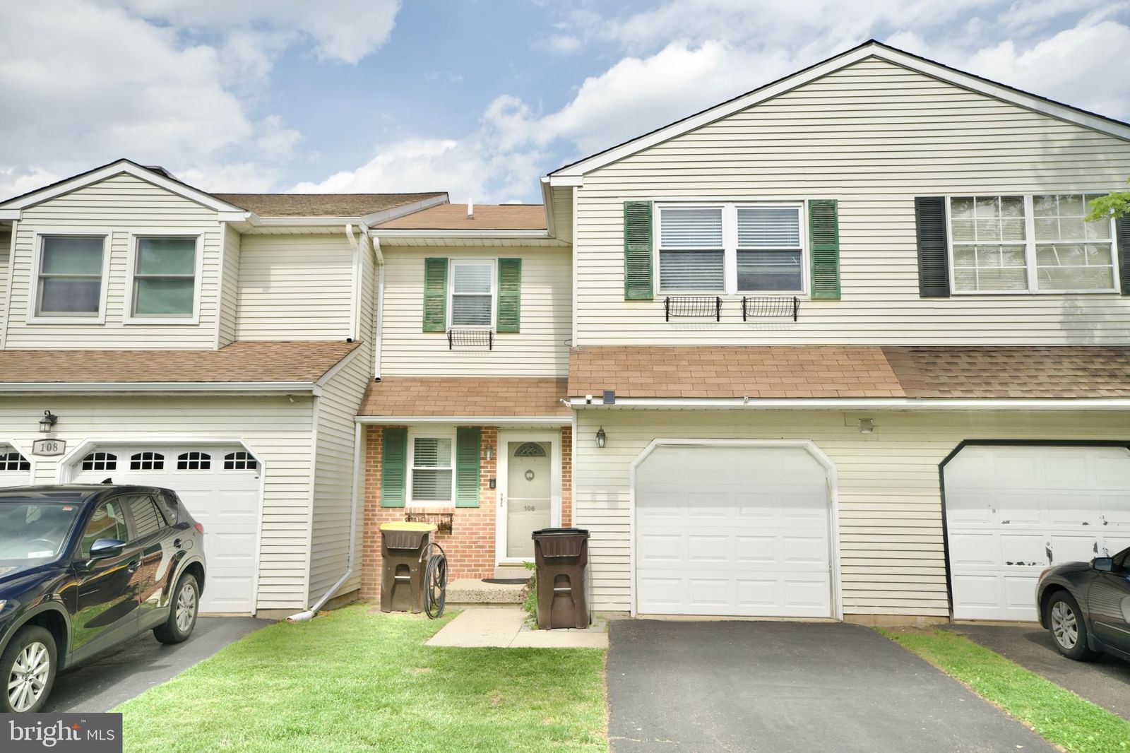 106 RED HAVEN DR, NORTH WALES 19454, PA