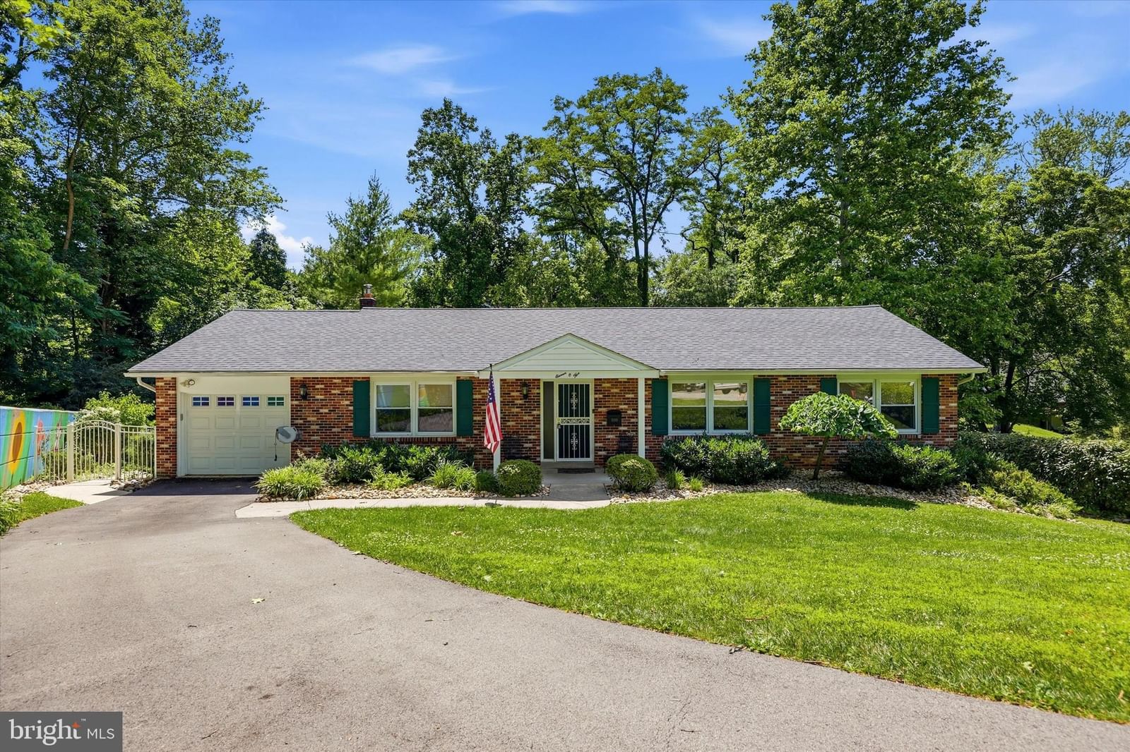 1105 CLARK RD, GLENSIDE 19038, PA