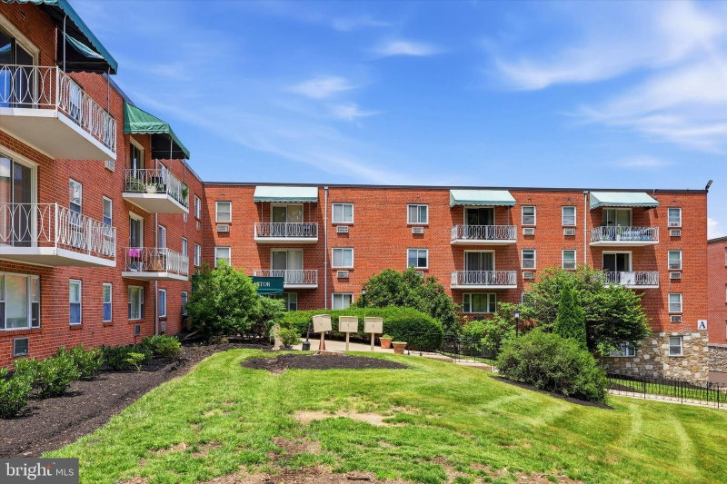 1600 CHURCH ROAD Unit A-218