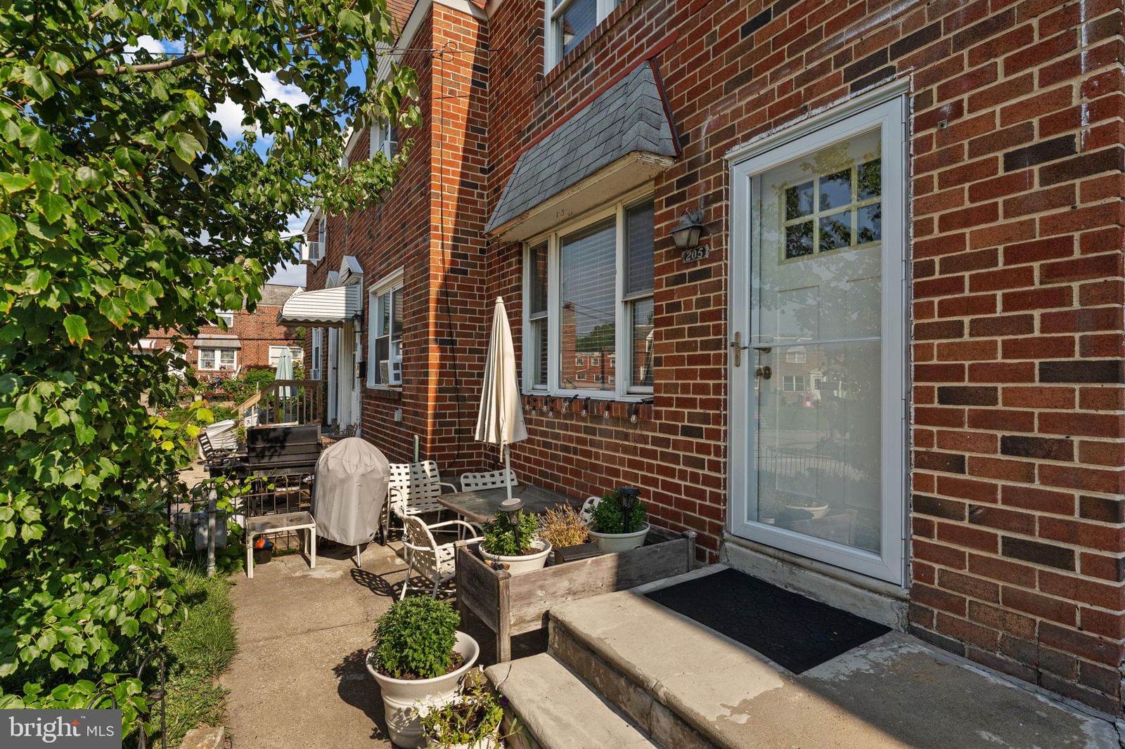 205 SOUTHERN AVE, AMBLER 19002, PA
