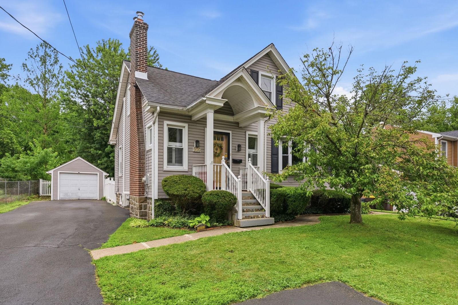 915 E WALNUT ST, NORTH WALES 19454, PA