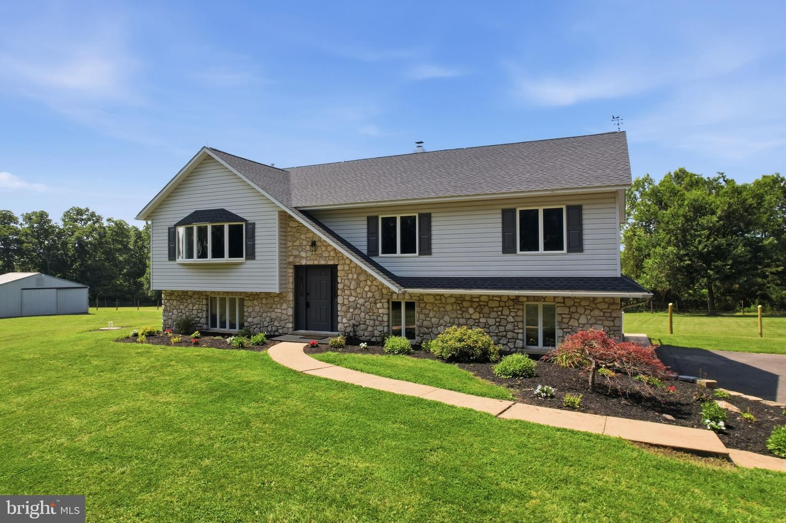 803 RIDGE RD, TYLERSPORT 18971, PA
