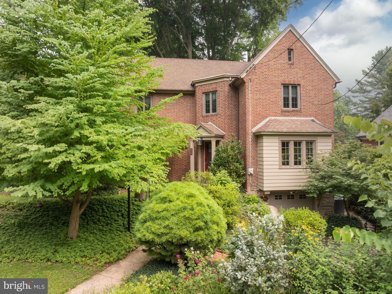 409 E WAVERLY RD, WYNCOTE 19095, PA