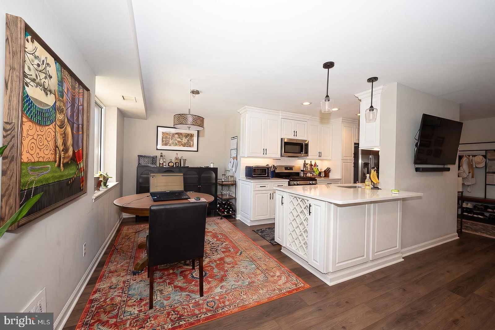 1650 OAKWOOD DRIVE #E221 photograph
