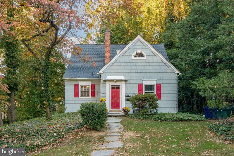 2113 KEITH ROAD