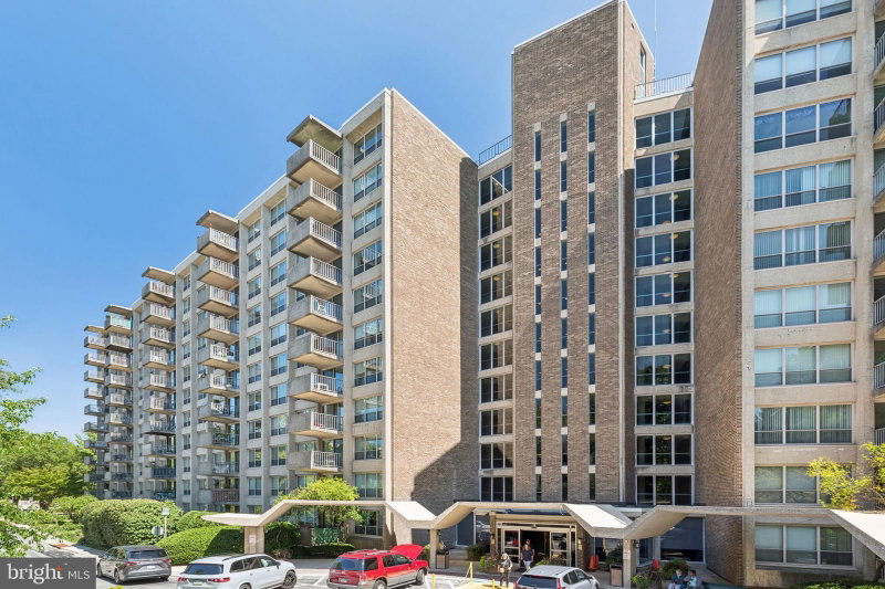 1001 CITY AVENUE Unit E-210