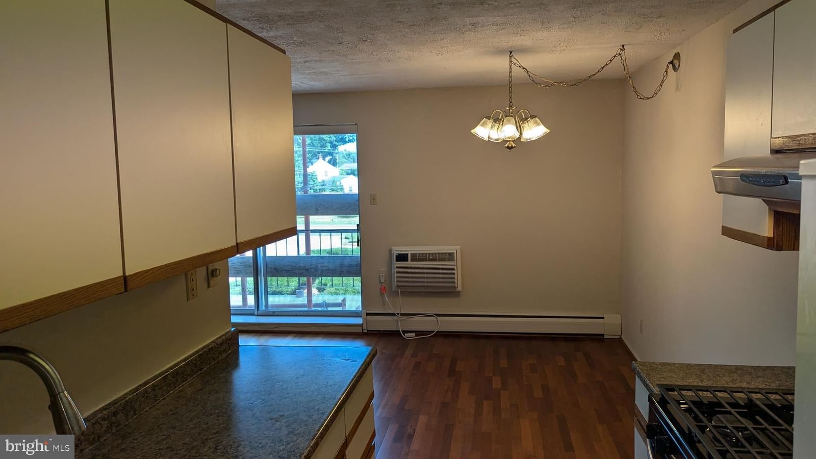 120 N BETHLEHEM PIKE #202-A photograph