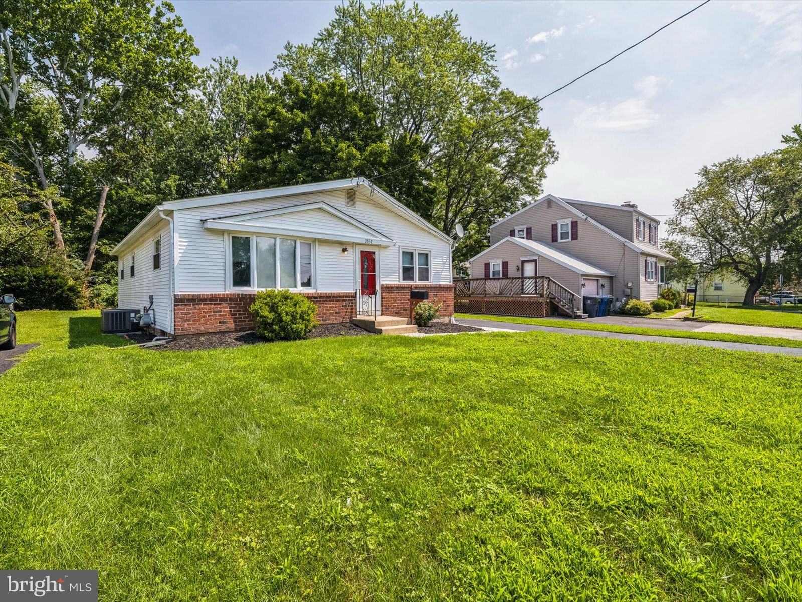 2837 ANZAC AVE, ABINGTON 19001, PA