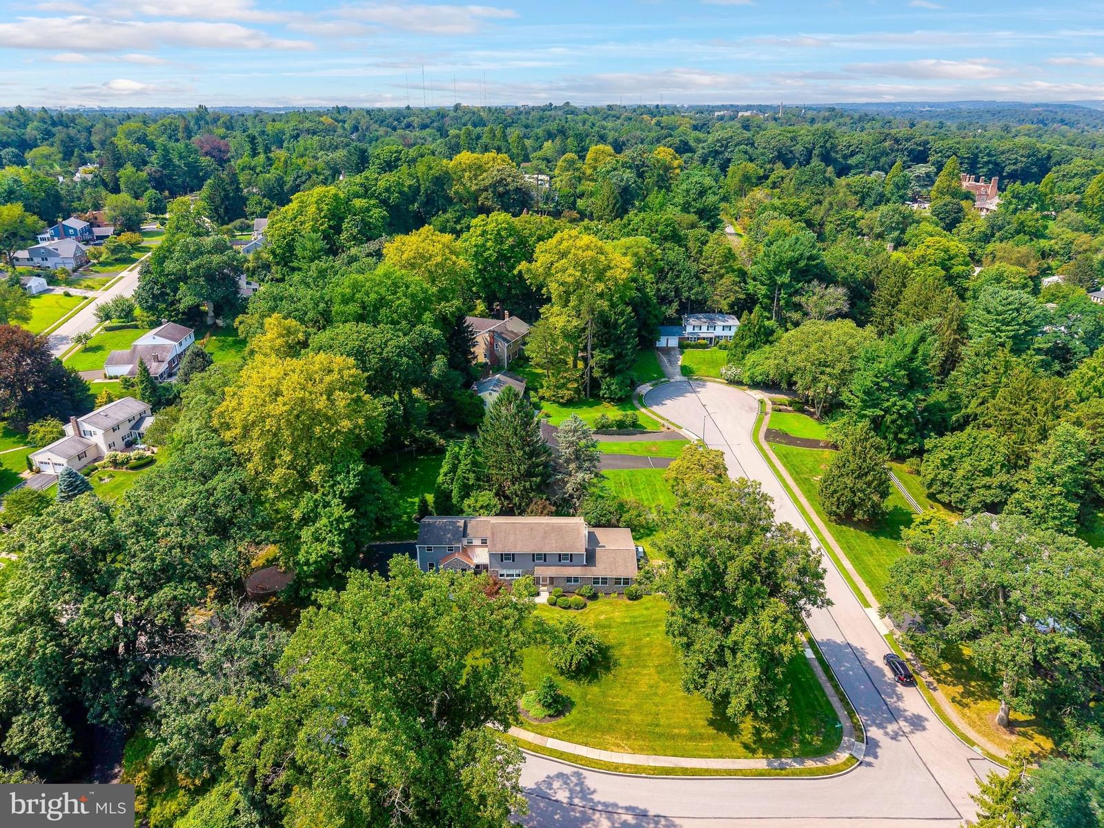 8408 ELLISTON DR, WYNDMOOR 19038, PA