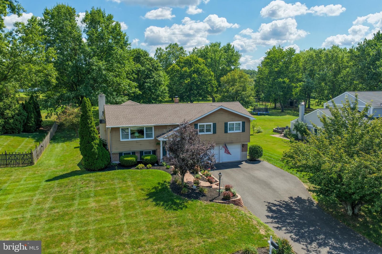 126 SURREY LN, HARLEYSVILLE 19438, PA
