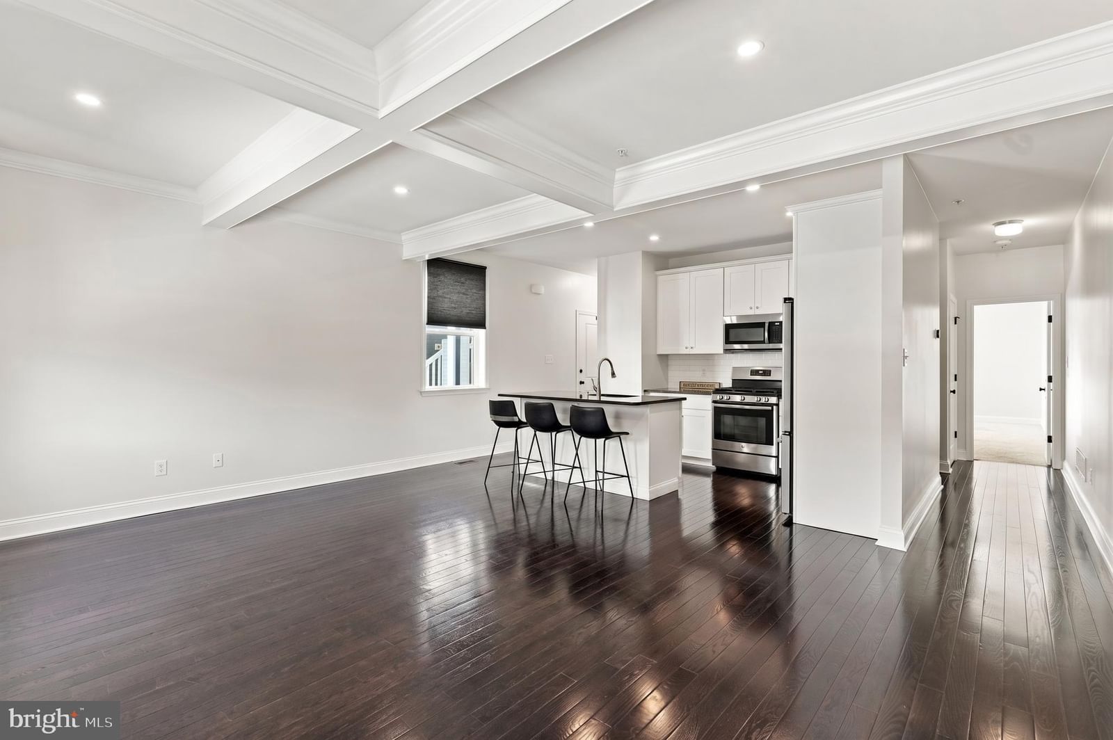 113 COLWELL LANE photograph