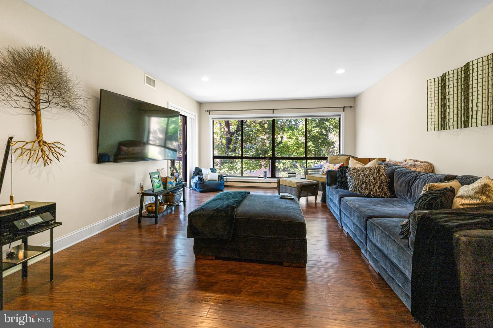 1680 HUNTINGDON PIKE #CONDO 143 photograph