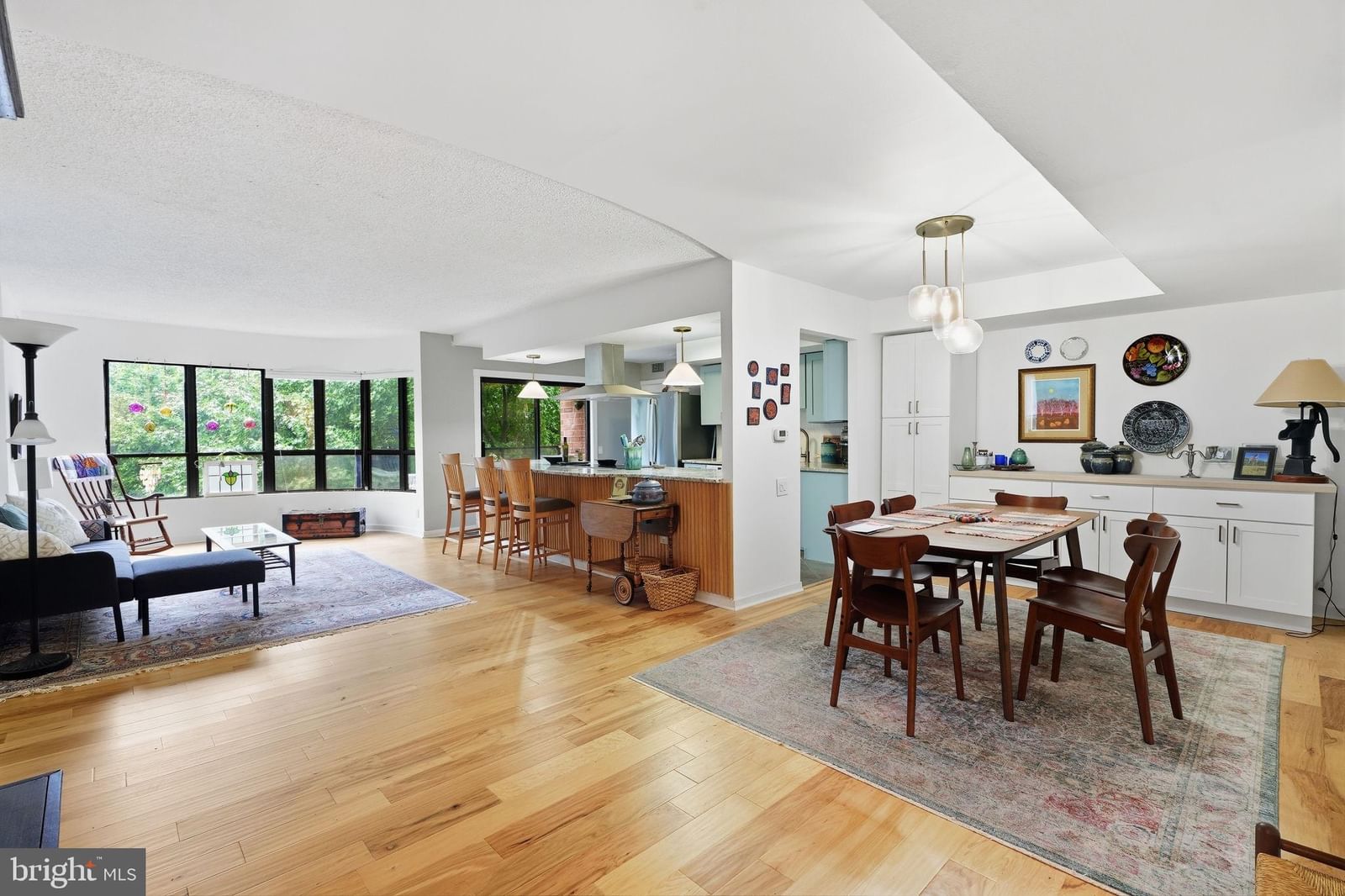 100 BREYER DRIVE #3-H photograph