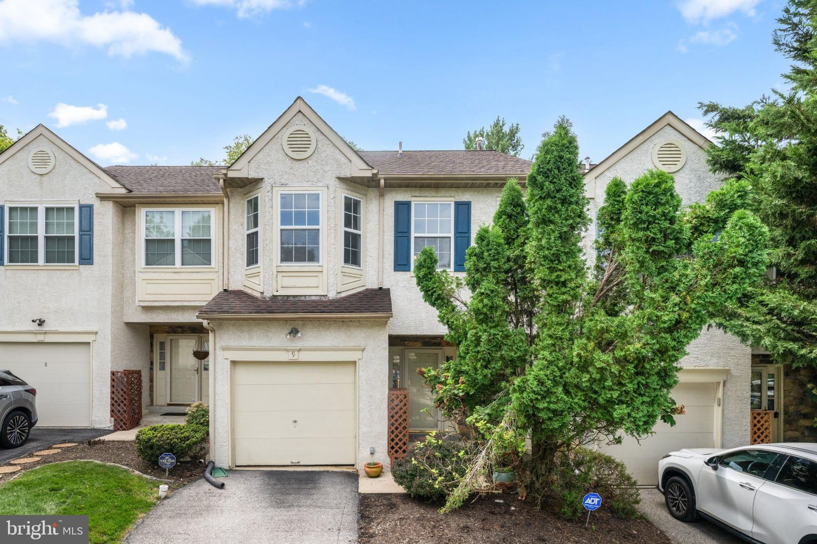 9 PLUM CT, LAFAYETTE HILL 19444, PA