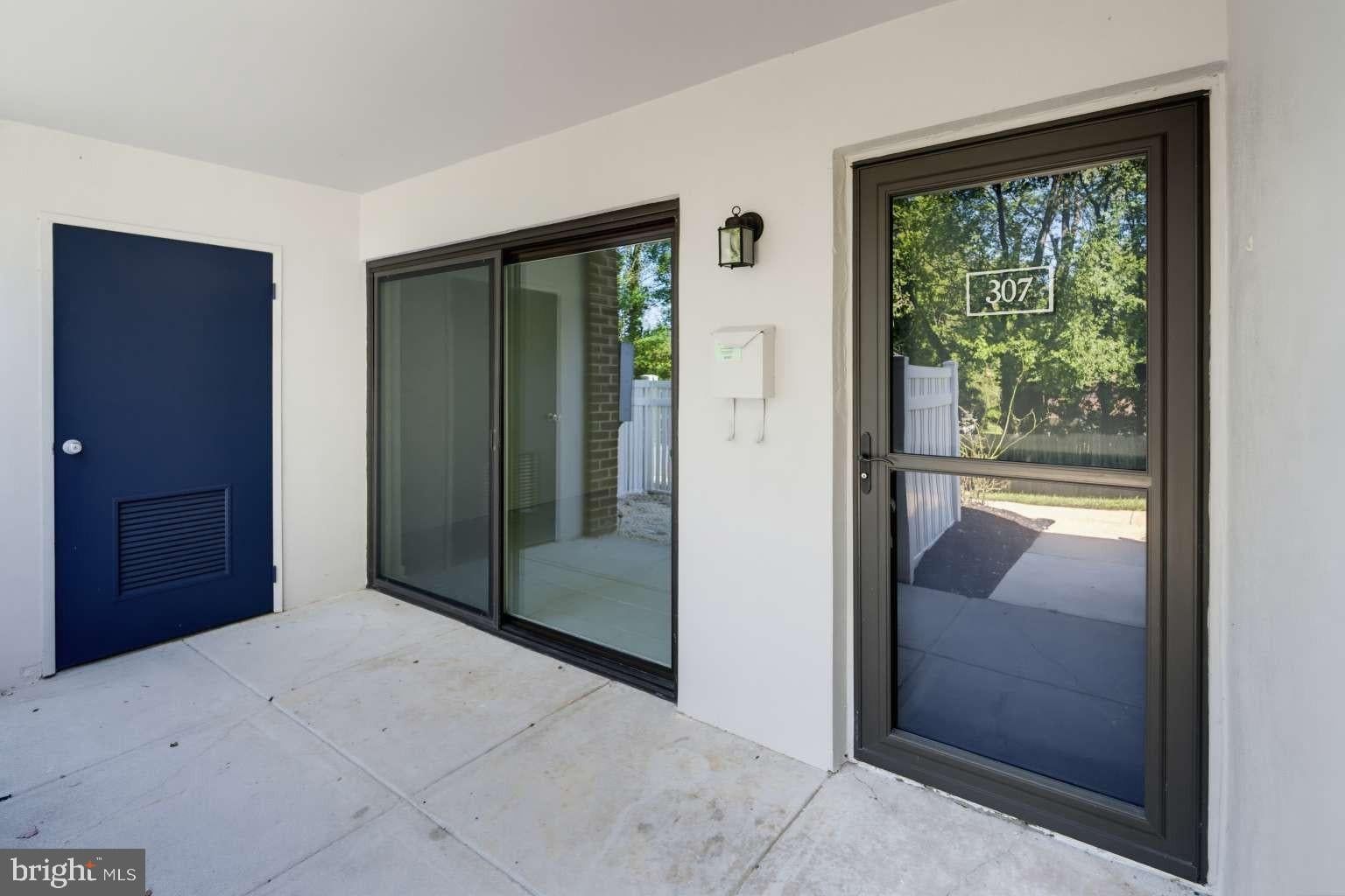 307 STONY WAY #307 photograph