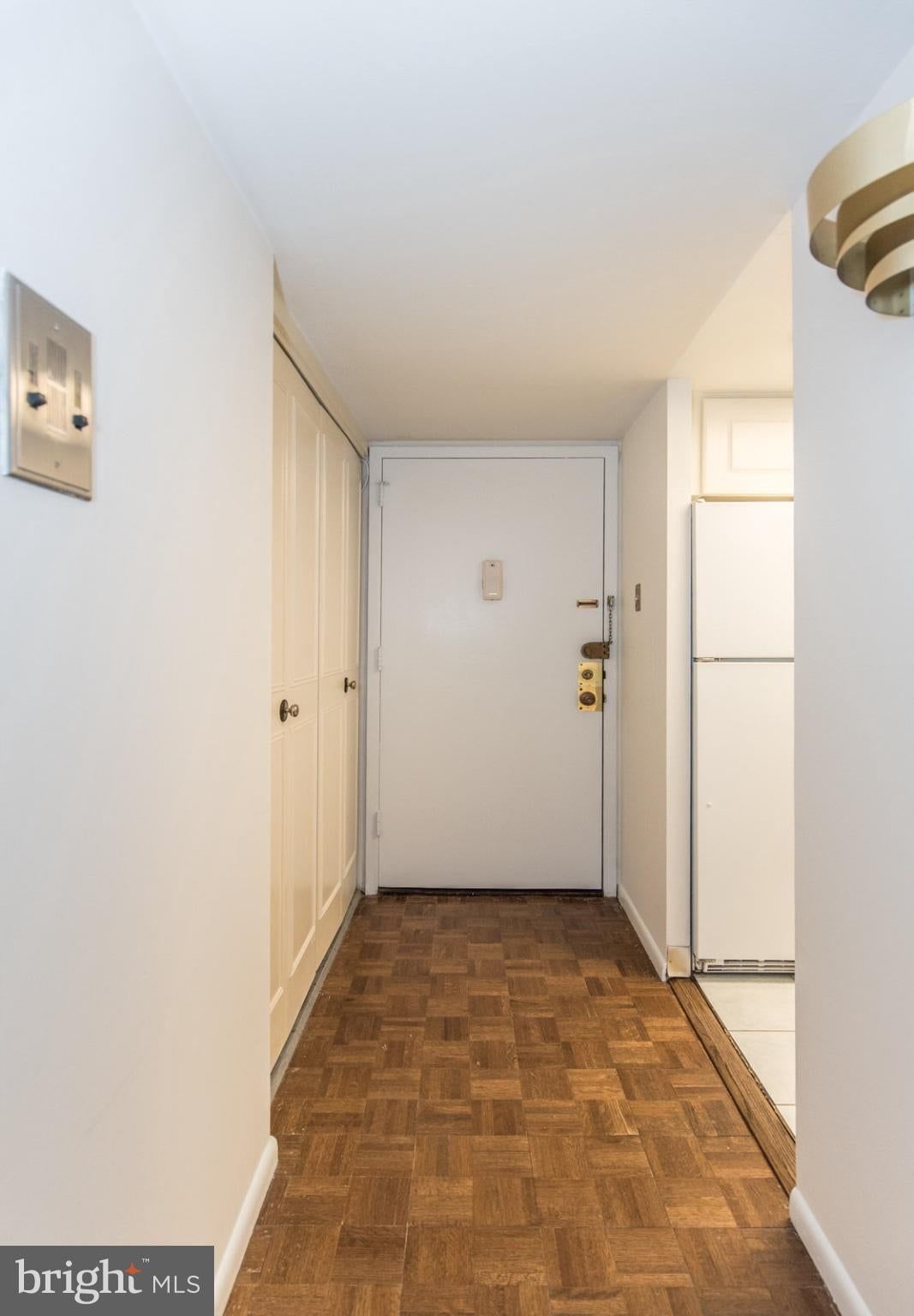 100 WEST AVENUE #606-W photograph