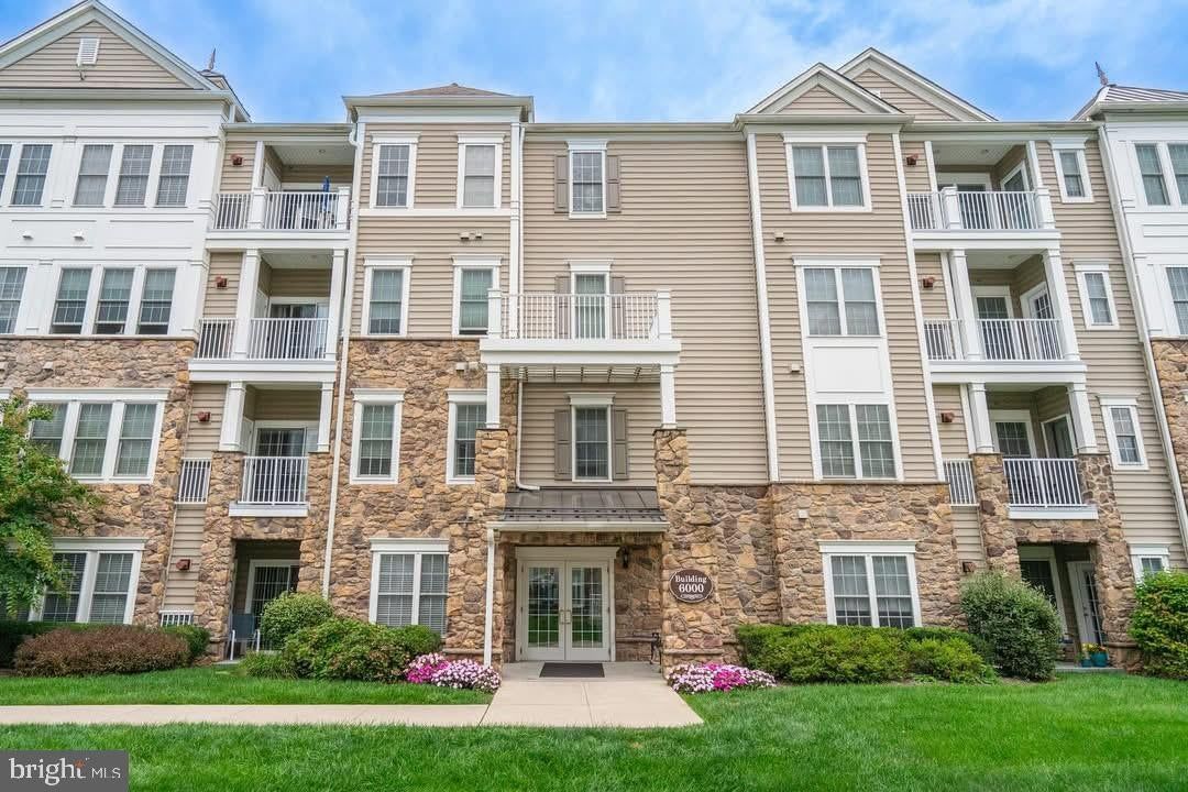 6406 LILAC COURT photograph