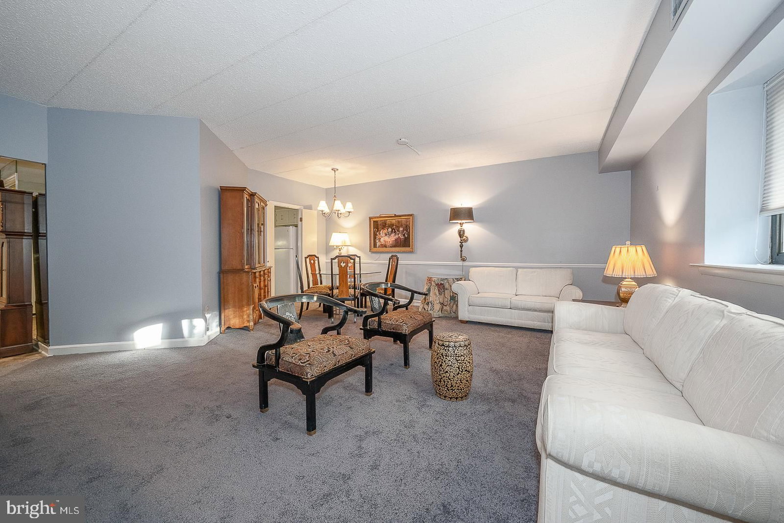 1219 W WYNNEWOOD ROAD #104 photograph