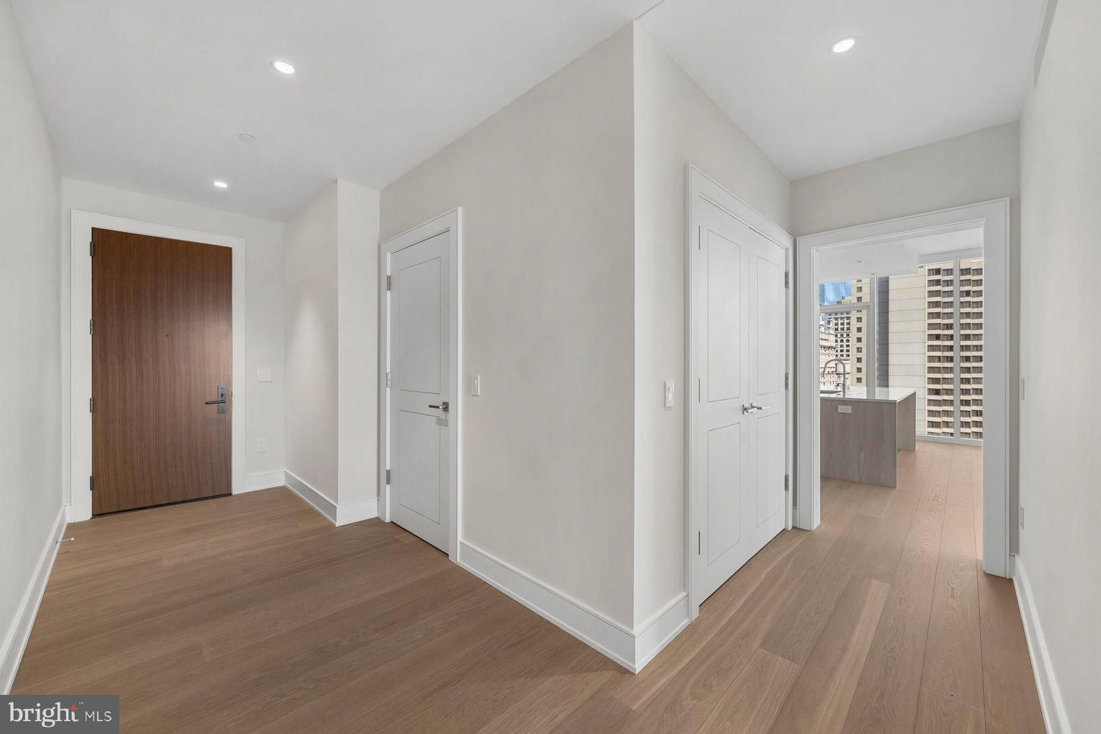 301 S BROAD STREET #1902 photograph