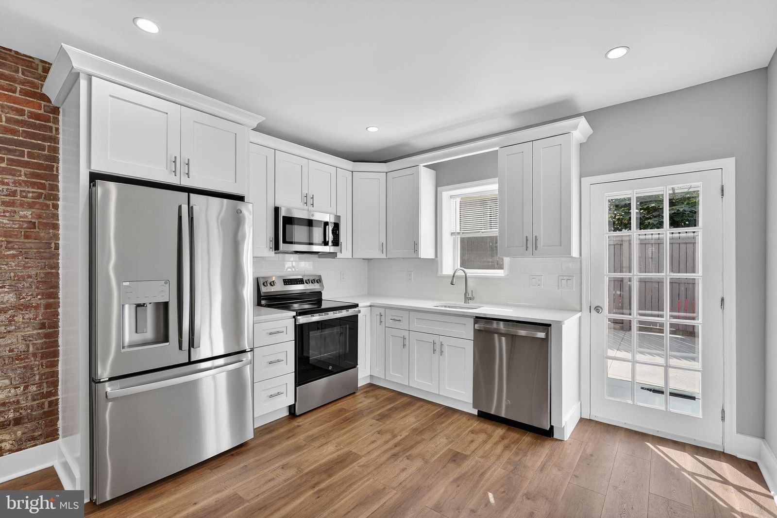 2646 E MONMOUTH ST, PHILADELPHIA 19134, PA