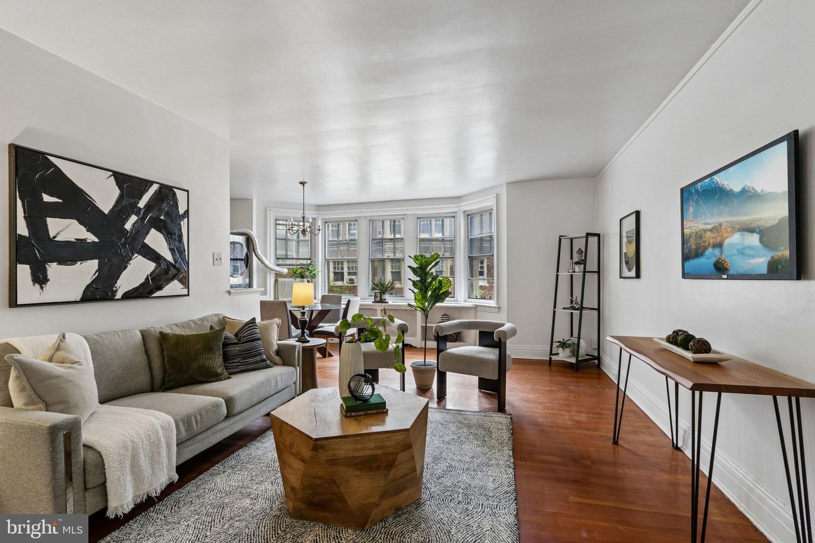 4643 PINE STREET #C510 photograph