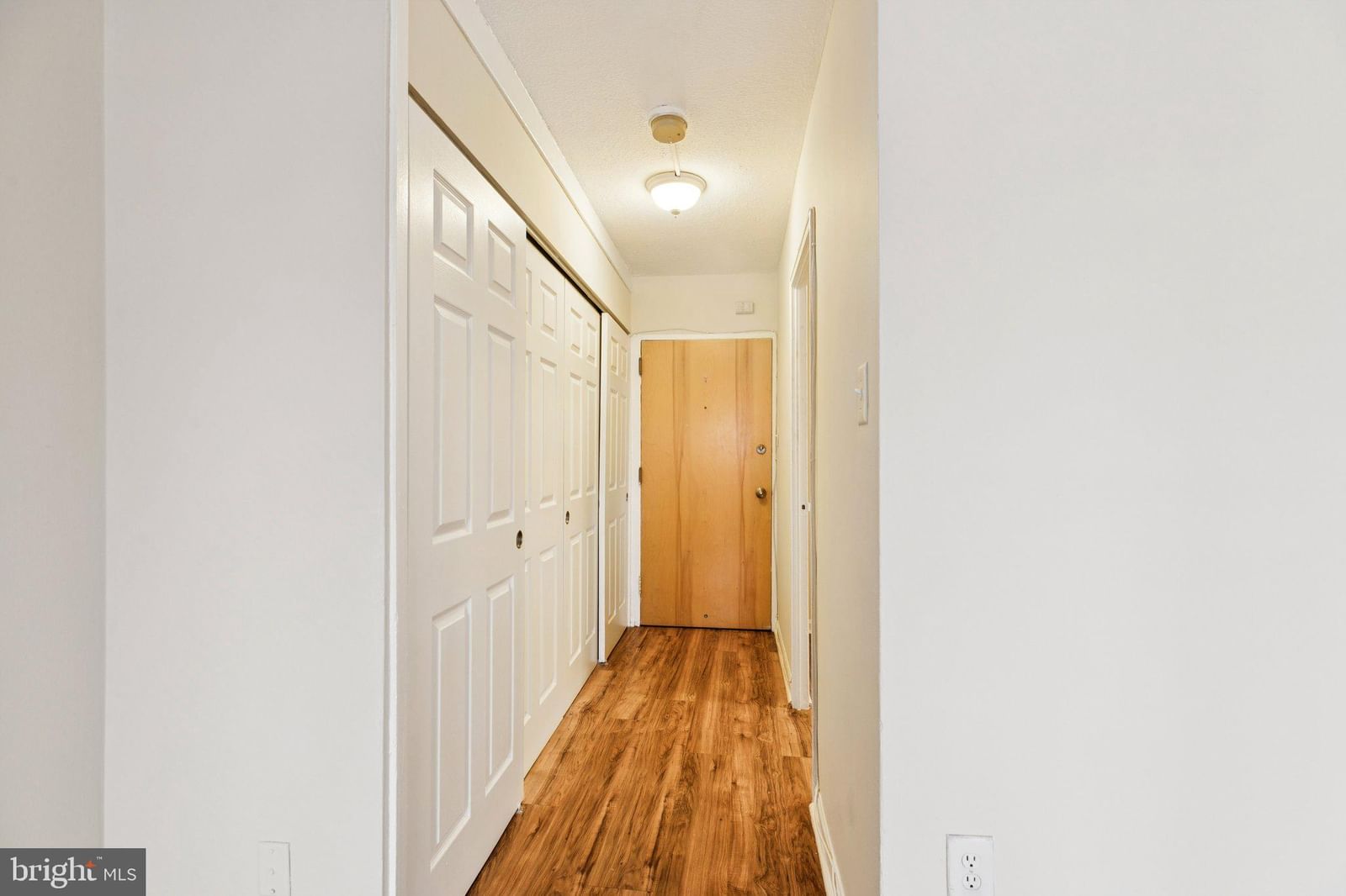 2101 CHESTNUT STREET #922 photograph
