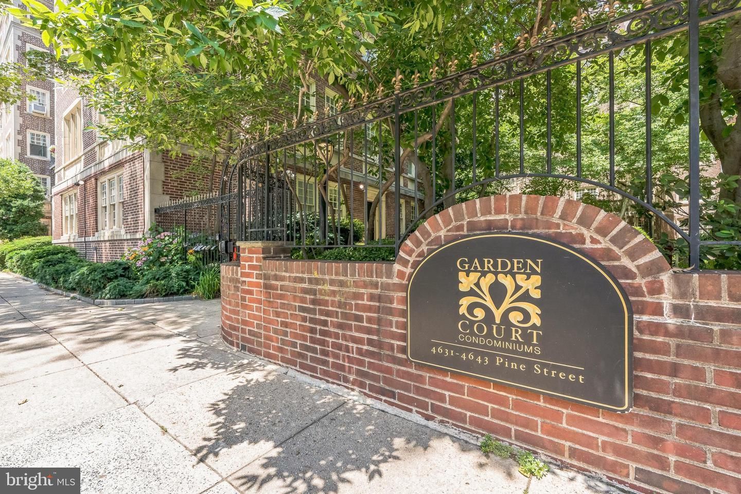 4643 PINE STREET #C411 photograph