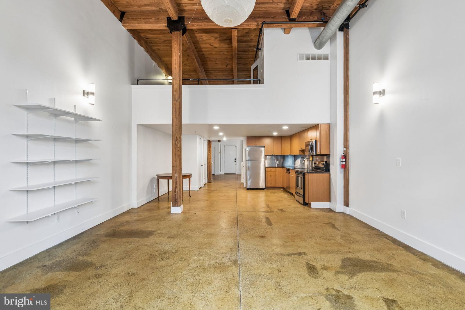 314 BROWN STREET #207 photograph